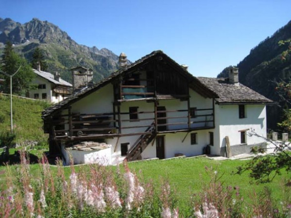 Villa GRESSONEY-LA-TRINITÈ vendita    Agenzia Immobiliare FB