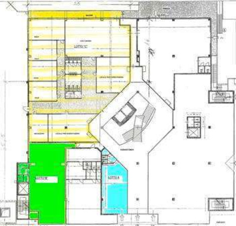 Negozio - Loc.Com. CUNEO affitto   Torino IMMOBILIARE BERTOLA DI PAOLA BERTOLA