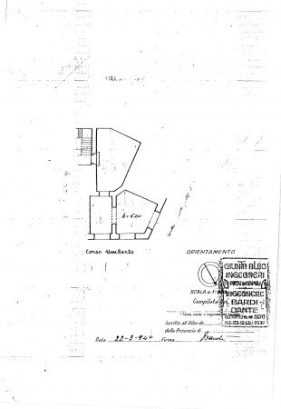 Negozio - Loc.Com. NAPOLI affitto   Umberto I RE/MAX Italimmobiliare